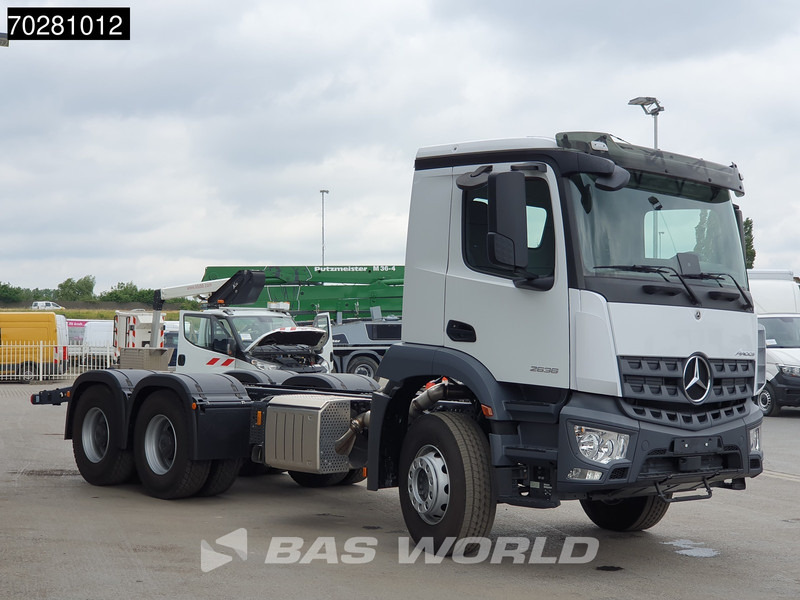 Mercedes-Benz Arocs 2636 6X4 NEW chassis Flange PTO Big-Axle Steelsuspension Euro 6 - Châssis cabine: photos 3 Mercedes-Benz Arocs 2636 6X4 NEW chassis Flange PTO Big-Axle Steelsuspension Euro 6 - Châssis cabine: photos 3