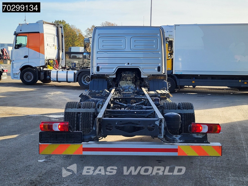 Mercedes-Benz Atego 1224 Atego 4X2 12tons chassis LOW Mileage! Automatic Airco Euro 6 - Châssis cabine: photos 3 Mercedes-Benz Atego 1224 Atego 4X2 12tons chassis LOW Mileage! Automatic Airco Euro 6 - Châssis cabine: photos 3