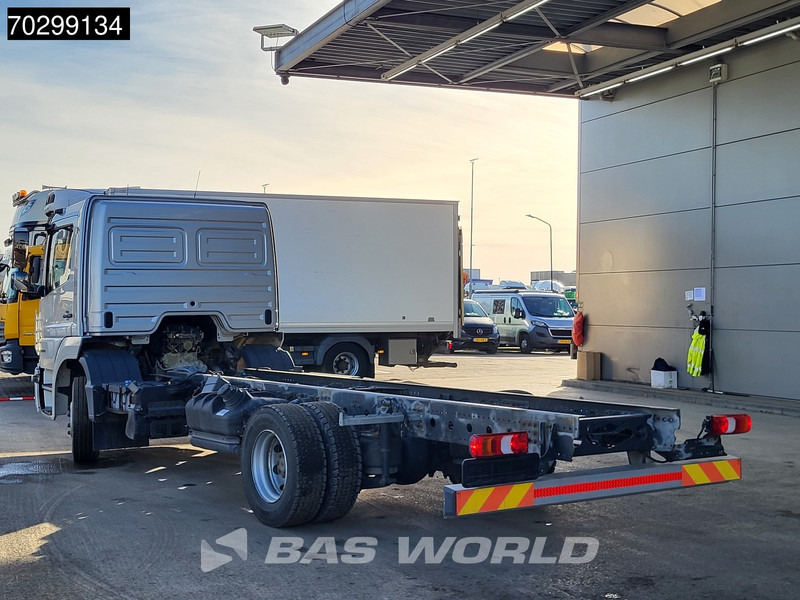 Mercedes-Benz Atego 1224 Atego 4X2 12tons chassis LOW Mileage! Automatic Airco Euro 6 - Châssis cabine: photos 2 Mercedes-Benz Atego 1224 Atego 4X2 12tons chassis LOW Mileage! Automatic Airco Euro 6 - Châssis cabine: photos 2