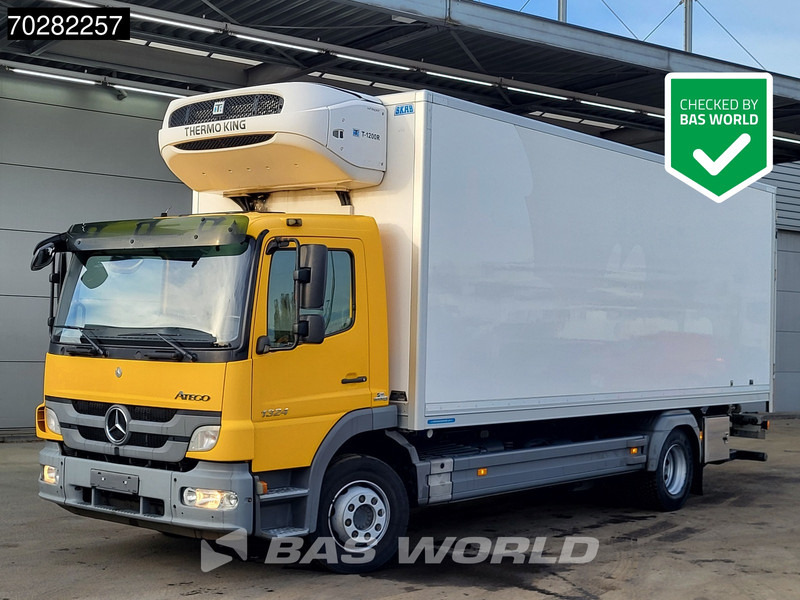 Mercedes-Benz Atego 1324 4X2 Thermo-King T-1200R Ladebordwand Manual Airco Euro 5 - Camion frigorifique: photos 1 Mercedes-Benz Atego 1324 4X2 Thermo-King T-1200R Ladebordwand Manual Airco Euro 5 - Camion frigorifique: photos 1