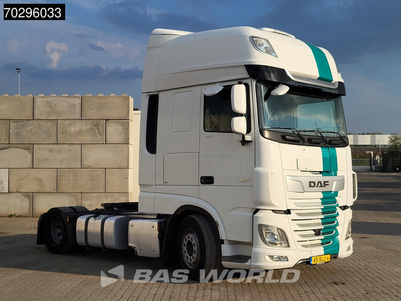 DAF XF 480 XF 4X2 NL-Truck APK Mega 2xTanks ACC Standklima Euro 6 - Tracteur routier: photos 3 DAF XF 480 XF 4X2 NL-Truck APK Mega 2xTanks ACC Standklima Euro 6 - Tracteur routier: photos 3