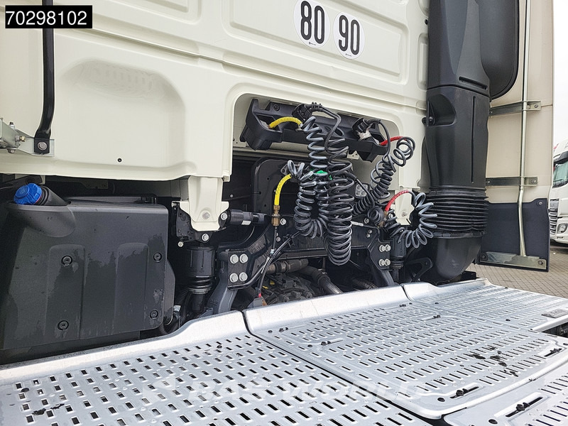 Tracteur routier DAF XF 530 4X2 Retarder Standairco ACC Euro 6: photos 13 Tracteur routier DAF XF 530 4X2 Retarder Standairco ACC Euro 6: photos 13