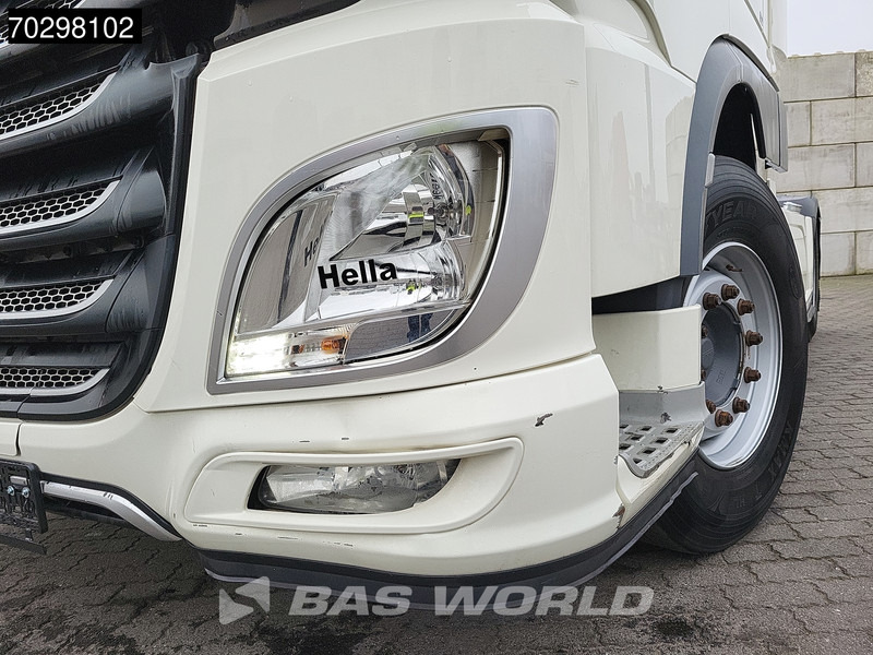 Tracteur routier DAF XF 530 4X2 Retarder Standairco ACC Euro 6: photos 11 Tracteur routier DAF XF 530 4X2 Retarder Standairco ACC Euro 6: photos 11