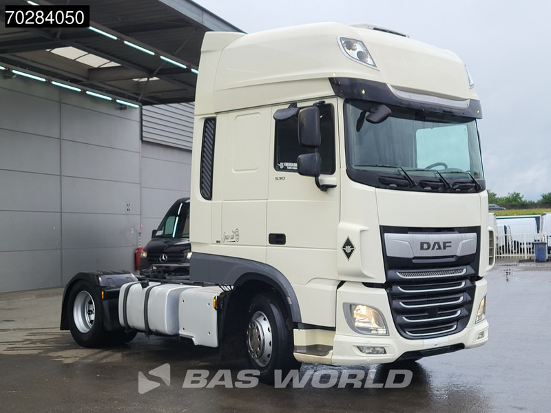 DAF XF 530 4X2 SSC Retarder 2x Tanks Standklima ACC Euro 6 - Tracteur routier: photos 3 DAF XF 530 4X2 SSC Retarder 2x Tanks Standklima ACC Euro 6 - Tracteur routier: photos 3