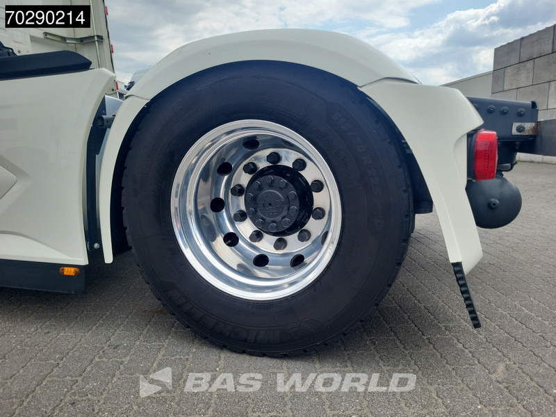 Tracteur routier DAF XG+ 530 4X2 Retarder 2x Tanks Standklima Leather Alcoa's: photos 15