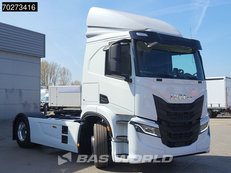 Iveco S-Way 340 4X2 NEW! ActiveTime Alcoa's ACC LED - Tracteur routier: photos 3 Iveco S-Way 340 4X2 NEW! ActiveTime Alcoa's ACC LED - Tracteur routier: photos 3