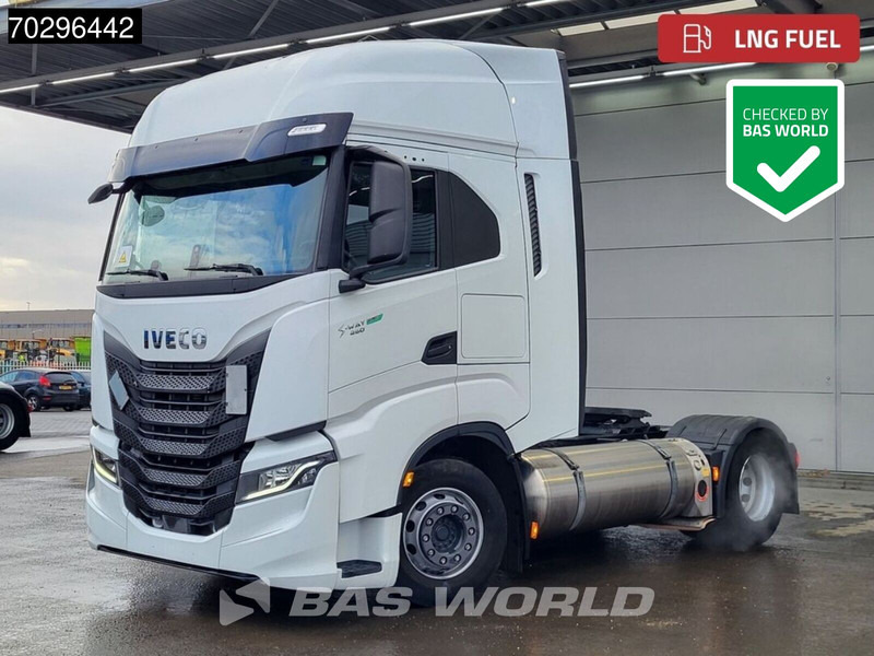 Iveco S-Way 460 S-Way 4X2 LNG! Retarder 2X Tanks - Tracteur routier: photos 1 Iveco S-Way 460 S-Way 4X2 LNG! Retarder 2X Tanks - Tracteur routier: photos 1