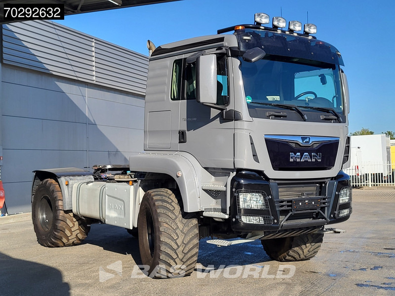 MAN TGS 18.510 4X4 LOF Agrar Demo-Truck! 750/45R526.5 Tyres Hydraulik Euro 6 - Tracteur routier: photos 3 MAN TGS 18.510 4X4 LOF Agrar Demo-Truck! 750/45R526.5 Tyres Hydraulik Euro 6 - Tracteur routier: photos 3