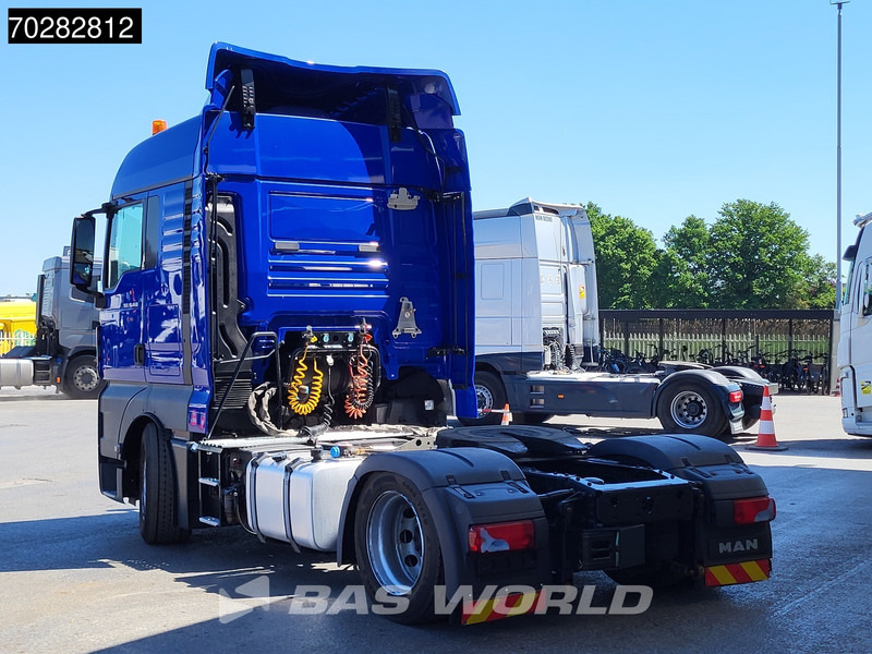 MAN TGX 18.460 4X2 XLX Mega Retarder 2x Tanks Standklima Hydraulik - Tracteur routier: photos 2 MAN TGX 18.460 4X2 XLX Mega Retarder 2x Tanks Standklima Hydraulik - Tracteur routier: photos 2