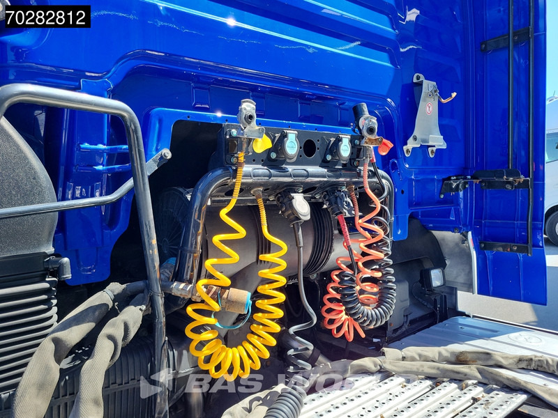 MAN TGX 18.460 4X2 XLX Mega Retarder 2x Tanks Standklima Hydraulik - Tracteur routier: photos 5 MAN TGX 18.460 4X2 XLX Mega Retarder 2x Tanks Standklima Hydraulik - Tracteur routier: photos 5