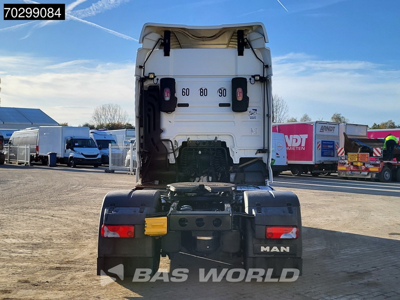 MAN TGX 18.500 4X2 XLX Retarder 2x Tanks - Tracteur routier: photos 3 MAN TGX 18.500 4X2 XLX Retarder 2x Tanks - Tracteur routier: photos 3