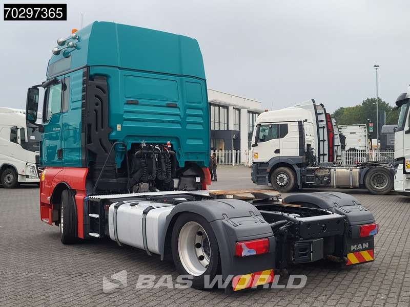 MAN TGX 18.500 TGX 4X2 XXL Retarder Mega 2x Tanks Alcoa's - Tracteur routier: photos 2 MAN TGX 18.500 TGX 4X2 XXL Retarder Mega 2x Tanks Alcoa's - Tracteur routier: photos 2