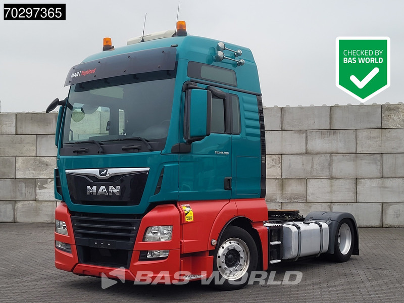 MAN TGX 18.500 TGX 4X2 XXL Retarder Mega 2x Tanks Alcoa's - Tracteur routier: photos 1 MAN TGX 18.500 TGX 4X2 XXL Retarder Mega 2x Tanks Alcoa's - Tracteur routier: photos 1