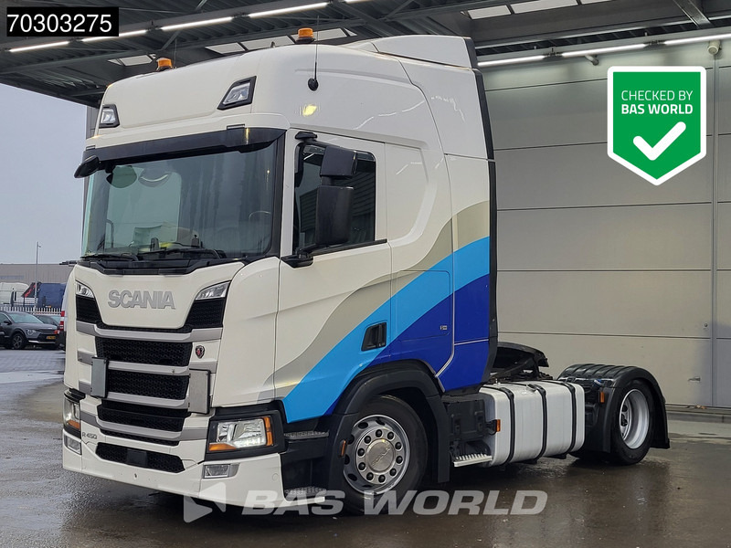 Scania R450 4X2 Mega Hebesattel Retarder 2x Tanks Standklima - Tracteur routier: photos 1 Scania R450 4X2 Mega Hebesattel Retarder 2x Tanks Standklima - Tracteur routier: photos 1