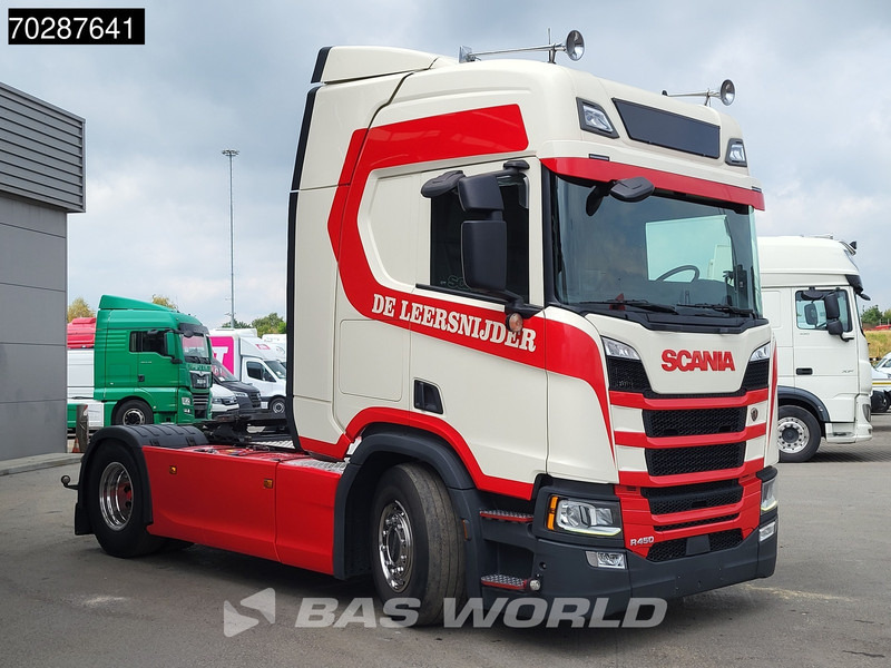 Scania R450 4X2 Retarder 2x Tanks Standklima LED Navi - Tracteur routier: photos 3 Scania R450 4X2 Retarder 2x Tanks Standklima LED Navi - Tracteur routier: photos 3