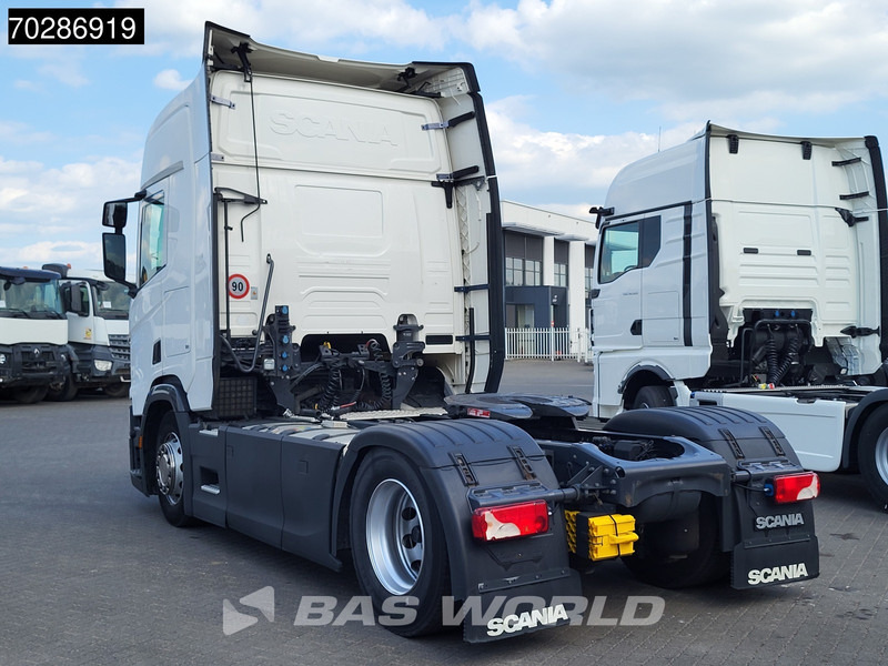 Scania R450 4X2 Retarder ACC Standklima Navi Euro 6 - Tracteur routier: photos 2 Scania R450 4X2 Retarder ACC Standklima Navi Euro 6 - Tracteur routier: photos 2