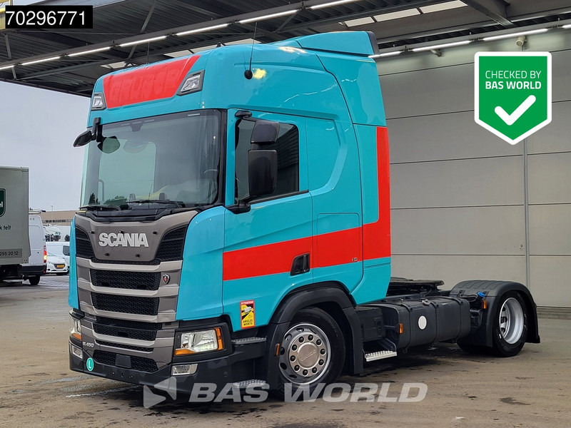 Scania R450 R 4X2 Mega Retarder 2xTanks ACC Standklima Navi Euro 6 - Tracteur routier: photos 1 Scania R450 R 4X2 Mega Retarder 2xTanks ACC Standklima Navi Euro 6 - Tracteur routier: photos 1