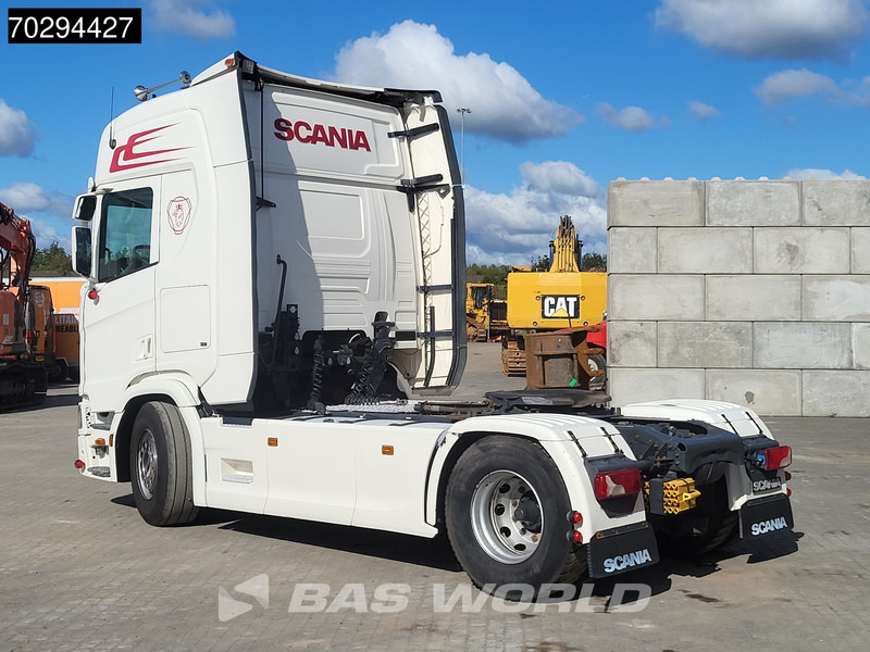 Scania R450 R 4X2 Retarder 2xTanks Leder ACC Hydraulic Euro 6 - Tracteur routier: photos 2 Scania R450 R 4X2 Retarder 2xTanks Leder ACC Hydraulic Euro 6 - Tracteur routier: photos 2