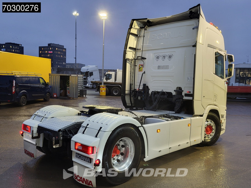 Scania R450 R 4X2 Special Interior! Retarder 2xTanks Leder - Tracteur routier: photos 5 Scania R450 R 4X2 Special Interior! Retarder 2xTanks Leder - Tracteur routier: photos 5