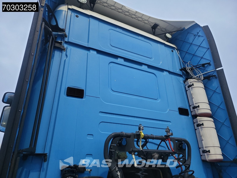 Scania R490 6X2 Retarder Lift+Lenkachse Full-Air 2xTanks Standklima Euro 6 - Tracteur routier: photos 5 Scania R490 6X2 Retarder Lift+Lenkachse Full-Air 2xTanks Standklima Euro 6 - Tracteur routier: photos 5