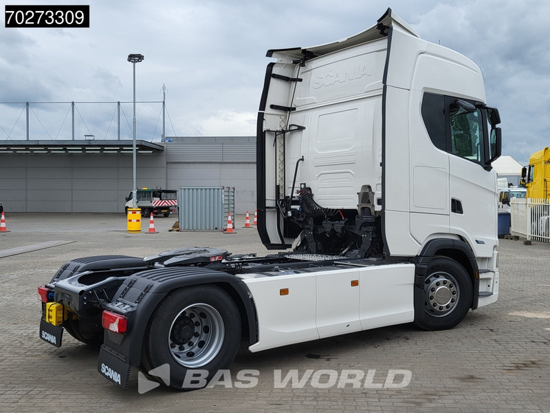 Scania S460 4X2 NEW! Retarder 2x Tanks ACC Navi Standklima - Tracteur routier: photos 5 Scania S460 4X2 NEW! Retarder 2x Tanks ACC Navi Standklima - Tracteur routier: photos 5