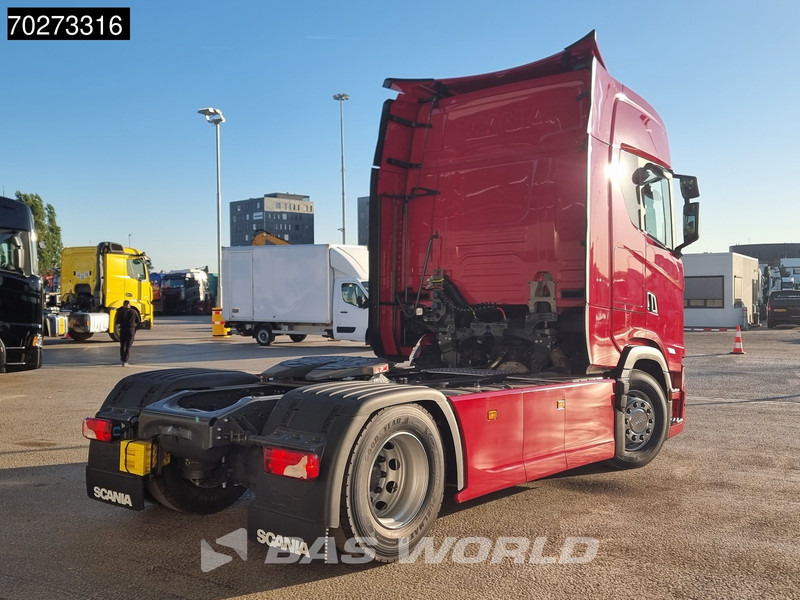 Scania S460 4X2 Retarder 2xTanks LED Standklima ACC Euro 6 - Tracteur routier: photos 5 Scania S460 4X2 Retarder 2xTanks LED Standklima ACC Euro 6 - Tracteur routier: photos 5