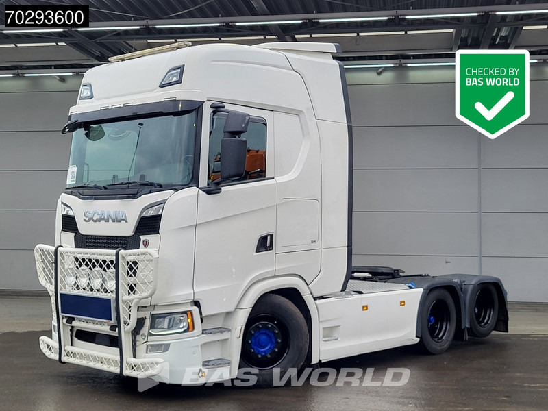 Scania S730 S 6X2 Full-Air! Retarder Lift-Axle ACC Led Navi Euro 6 - Tracteur routier: photos 1 Scania S730 S 6X2 Full-Air! Retarder Lift-Axle ACC Led Navi Euro 6 - Tracteur routier: photos 1