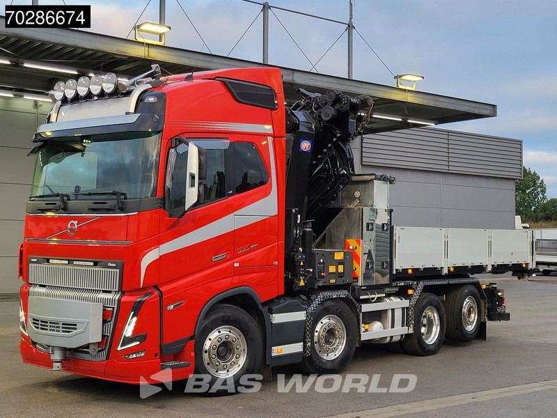Volvo FH16 650 FH16 8X2 HMF 7020K-RCS Crane + Fly-Jib Lift+Steering-Axle Navi LED ACC Euro 6 - Camion plateau, Camion grue: photos 5 Volvo FH16 650 FH16 8X2 HMF 7020K-RCS Crane + Fly-Jib Lift+Steering-Axle Navi LED ACC Euro 6 - Camion plateau, Camion grue: photos 5