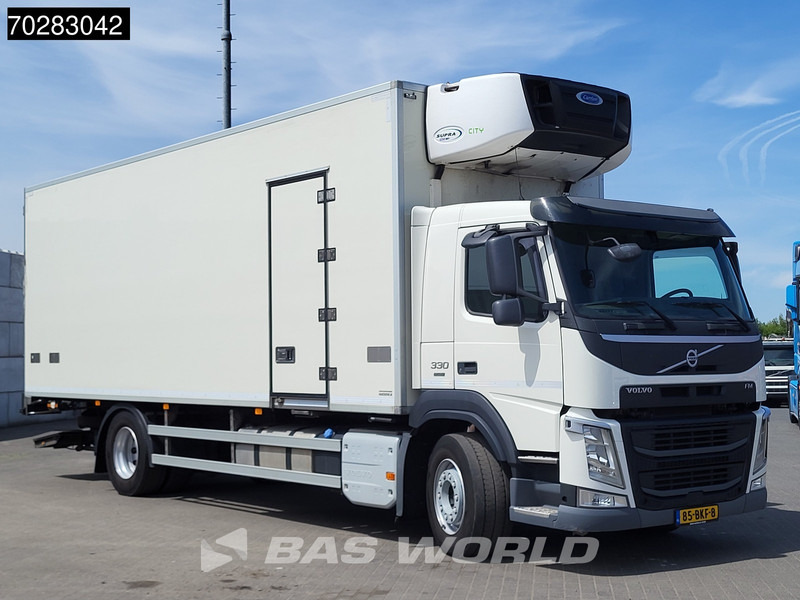 Volvo FM 330 4X2 NL-Truck DynamicSteering Koelmotor Euro 6 - Camion frigorifique: photos 3 Volvo FM 330 4X2 NL-Truck DynamicSteering Koelmotor Euro 6 - Camion frigorifique: photos 3