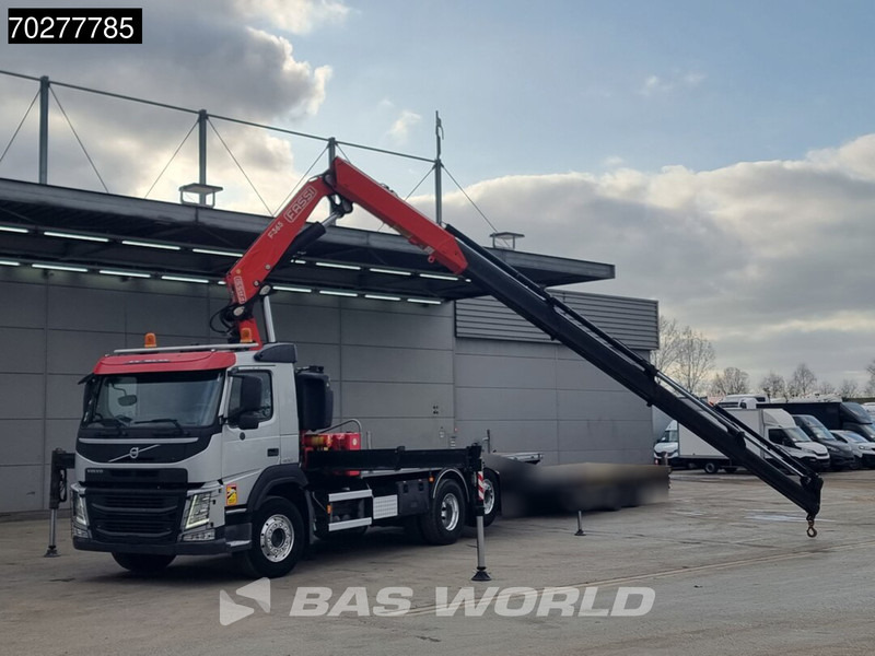 Volvo FM 460 6X2 Fassi F365A.2.25 E-Dynamic Retarder Euro 6 Kraan Crane - Camion plateau, Camion grue: photos 5 Volvo FM 460 6X2 Fassi F365A.2.25 E-Dynamic Retarder Euro 6 Kraan Crane - Camion plateau, Camion grue: photos 5