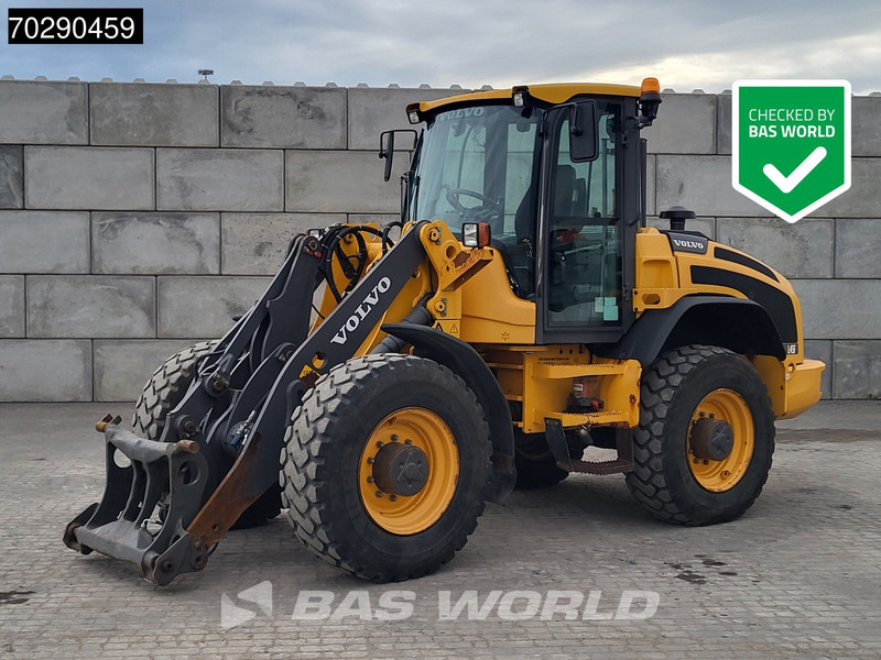 Volvo L45 F -TP/S - Chargeuse sur pneus: photos 1 Volvo L45 F -TP/S - Chargeuse sur pneus: photos 1