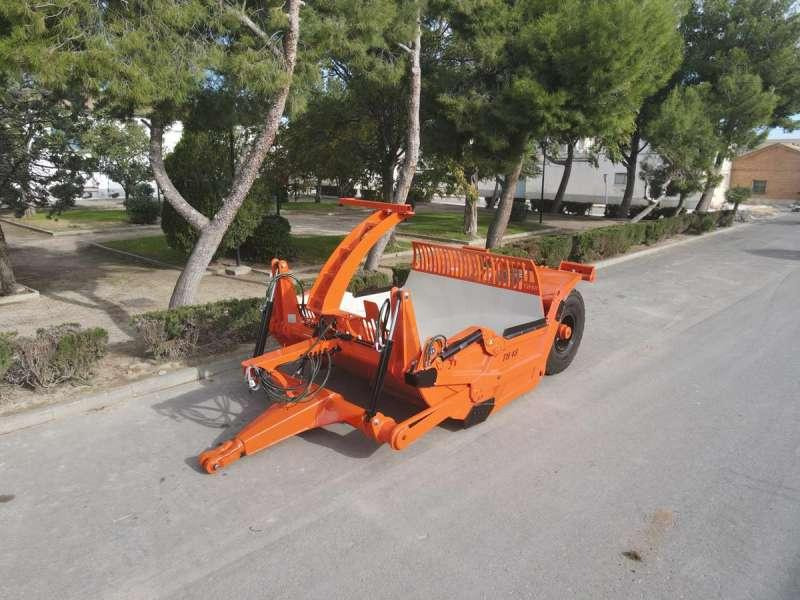 Agrotécnica TH48 - Décapeuse: photos 3 Agrotécnica TH48 - Décapeuse: photos 3