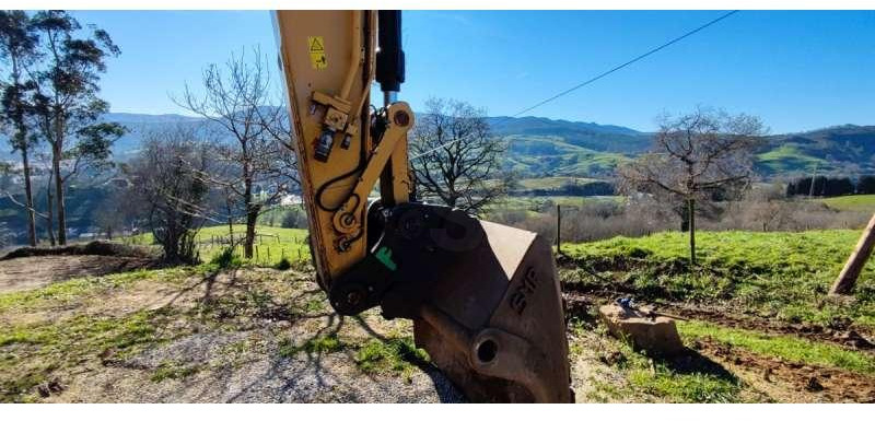 Caterpillar 320E LRR - Pelle sur chenille: photos 5 Caterpillar 320E LRR - Pelle sur chenille: photos 5