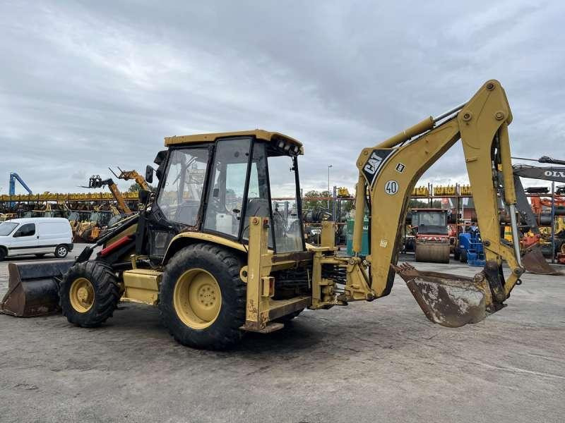 Caterpillar 428C - Tractopelle: photos 5 Caterpillar 428C - Tractopelle: photos 5