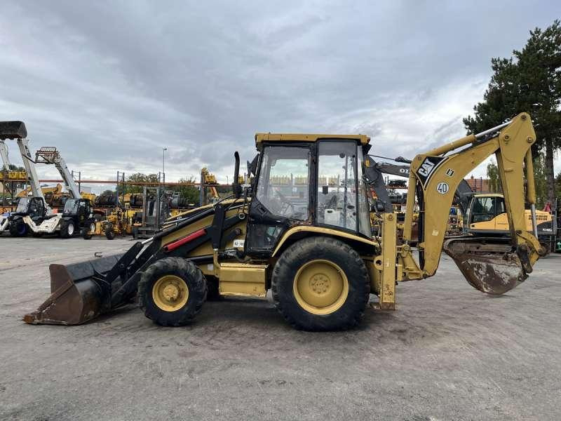 Caterpillar 428C - Tractopelle: photos 4 Caterpillar 428C - Tractopelle: photos 4