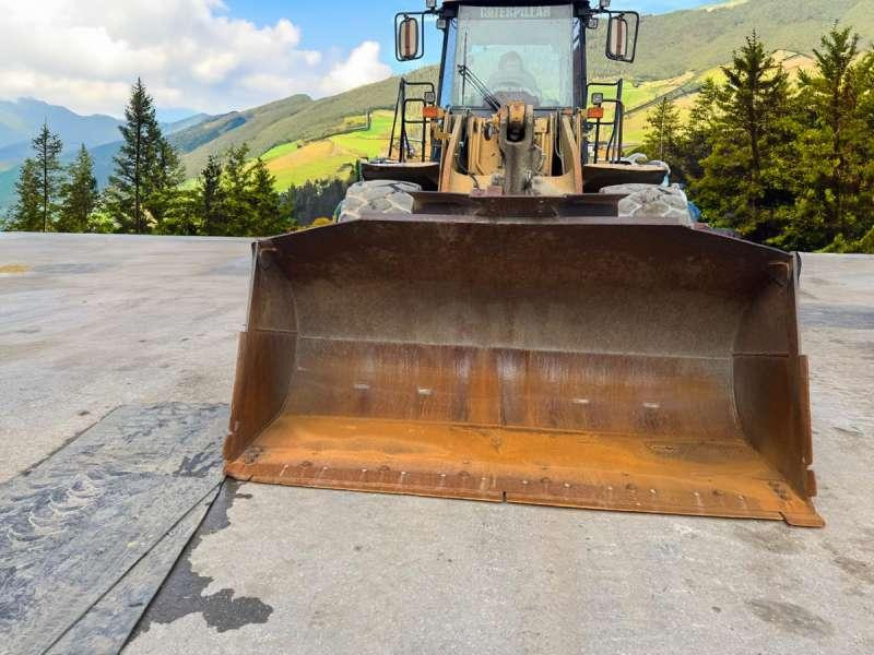Chargeuse sur pneus Caterpillar 950G: photos 8