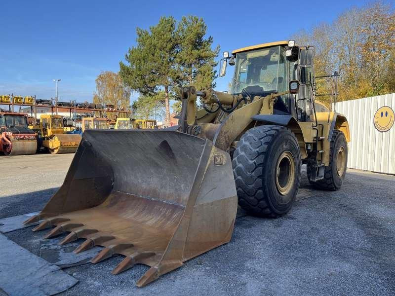 Caterpillar 966G - Chargeuse sur pneus: photos 2 Caterpillar 966G - Chargeuse sur pneus: photos 2
