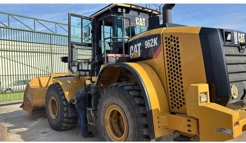 Caterpillar Chargeur sur Pneus 962K - Chargeuse sur pneus: photos 4 Caterpillar Chargeur sur Pneus 962K - Chargeuse sur pneus: photos 4