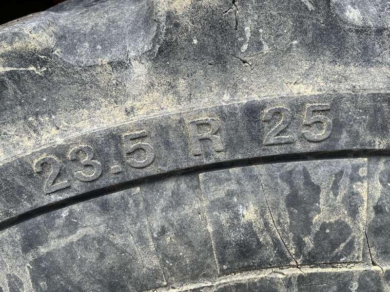 Chargeuse sur pneus Caterpillar Chargeur sur Pneus 962K: photos 19 Chargeuse sur pneus Caterpillar Chargeur sur Pneus 962K: photos 19