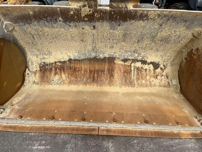 Chargeuse sur pneus Caterpillar Chargeur sur Pneus 962K: photos 9 Chargeuse sur pneus Caterpillar Chargeur sur Pneus 962K: photos 9