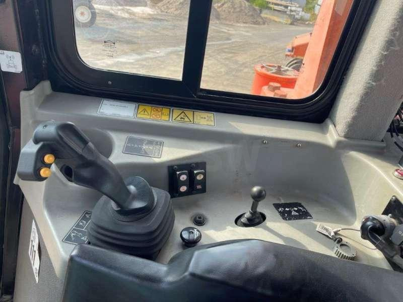Caterpillar D6T - Bulldozer: photos 5 Caterpillar D6T - Bulldozer: photos 5