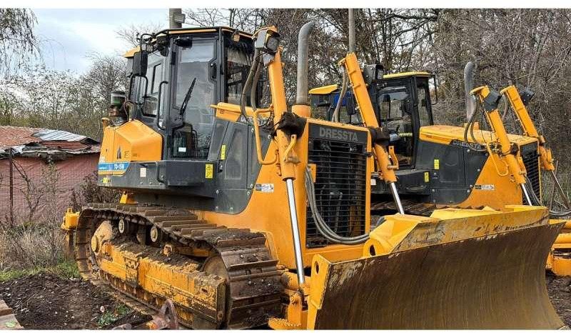 Dressta TD-15M SERIES2 - Bulldozer: photos 3 Dressta TD-15M SERIES2 - Bulldozer: photos 3