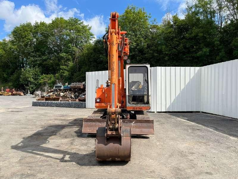 Pelle sur chenille Hitachi EX60: photos 9