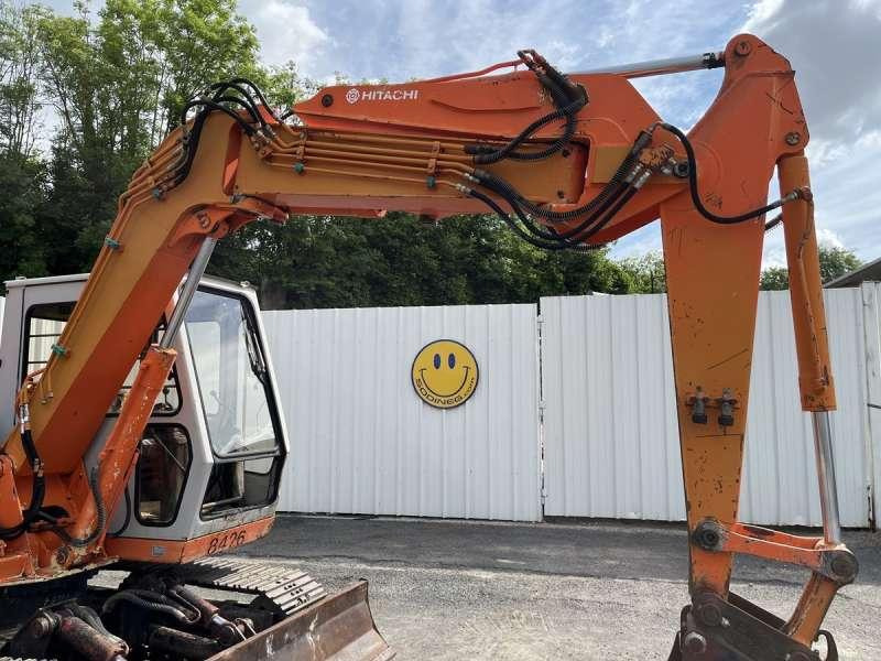 Pelle sur chenille Hitachi EX60: photos 17