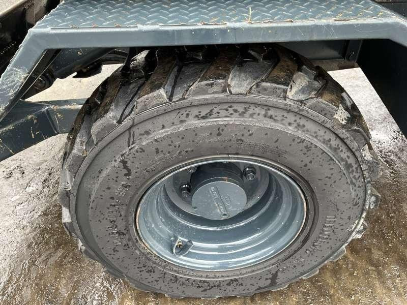 Pelle sur pneus Hyundai ROBEX 55W-9 / R55W-9: photos 27