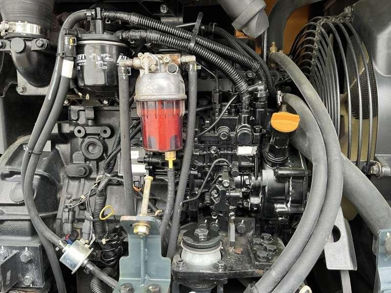 Pelle sur pneus Hyundai ROBEX 55W-9 / R55W-9: photos 42
