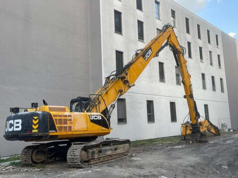 Jcb JS360 - Pelle de démolition: photos 1 Jcb JS360 - Pelle de démolition: photos 1
