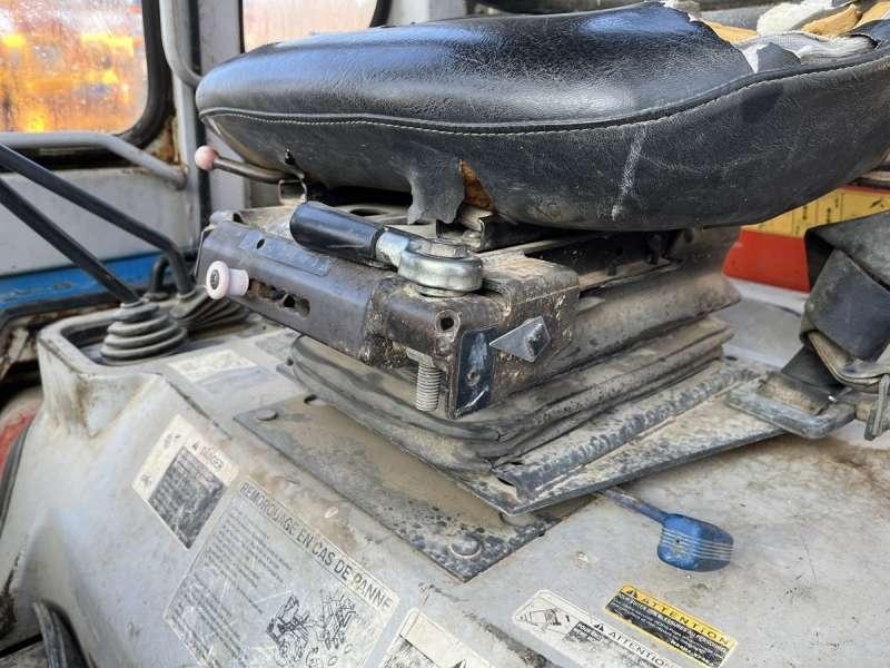 Tractopelle Kubota R520: photos 30