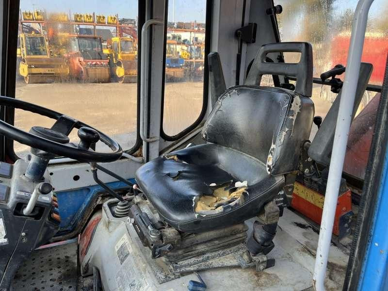 Tractopelle Kubota R520: photos 29