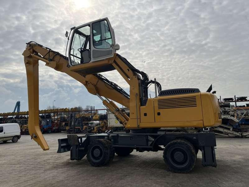 Liebherr A924C LITRONIC - Pelle de manutention: photos 3 Liebherr A924C LITRONIC - Pelle de manutention: photos 3